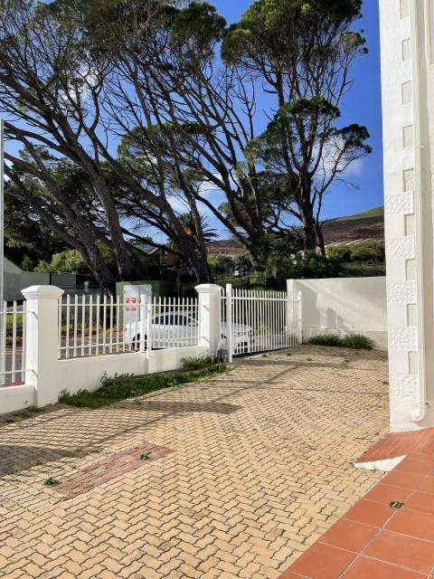 Commercial Property for Sale in Vredehoek Western Cape